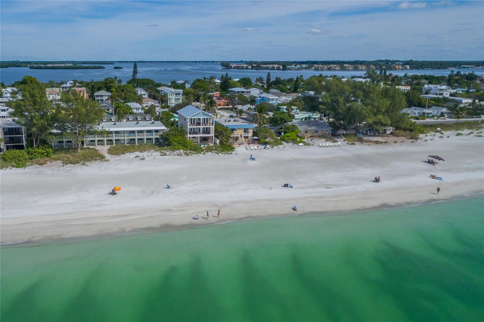 2302 GULF DR N, BRADENTON BEACH, FL — photo 4
