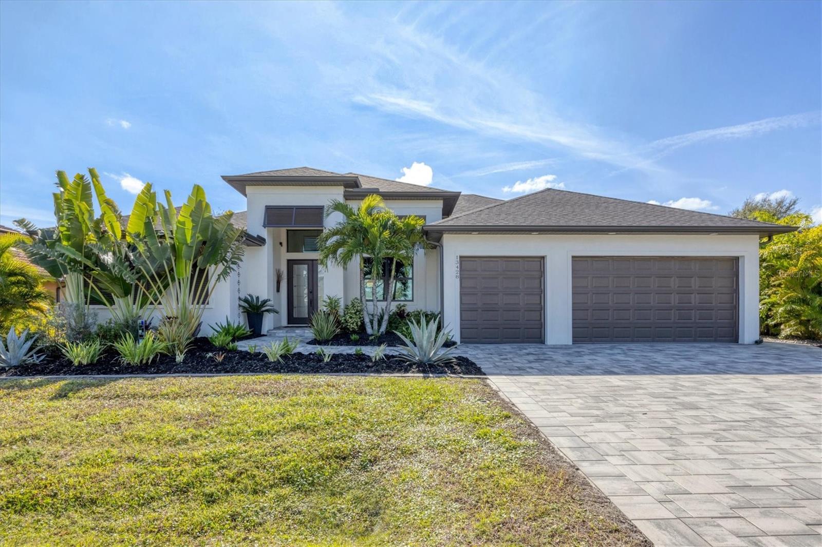 13428 AMARYLLIS CIR, PORT CHARLOTTE, FL