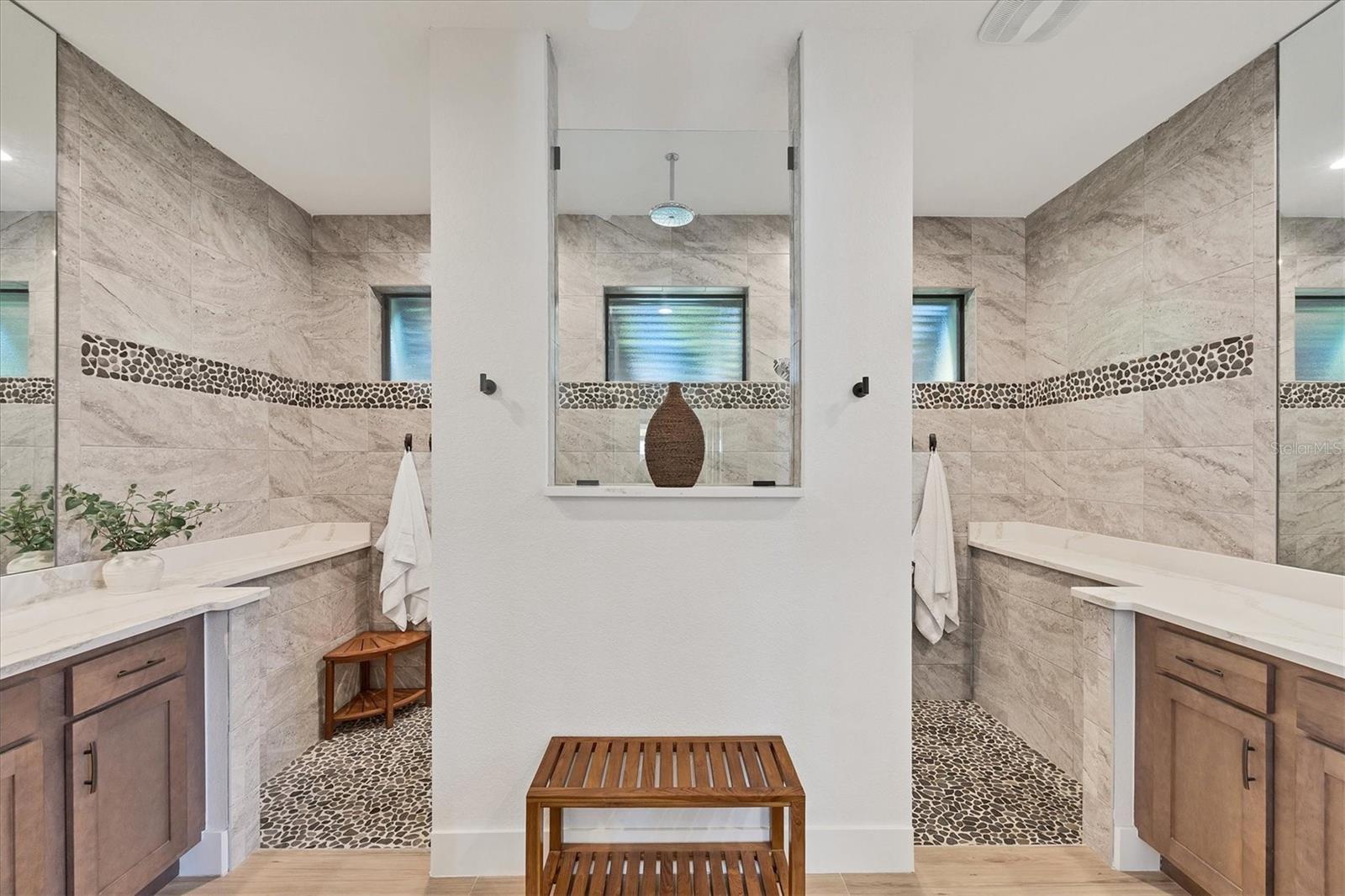 13428 AMARYLLIS CIR, PORT CHARLOTTE, FL — photo 17