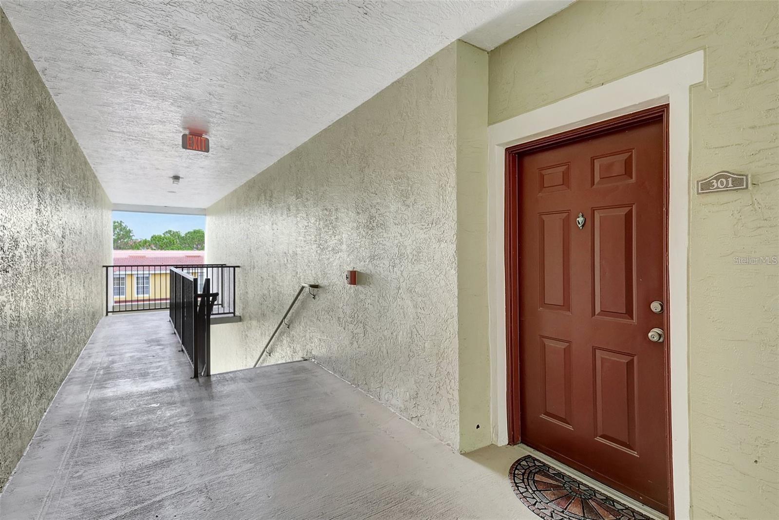 5500 BENTGRASS DR #6-301, SARASOTA, FL — photo 4