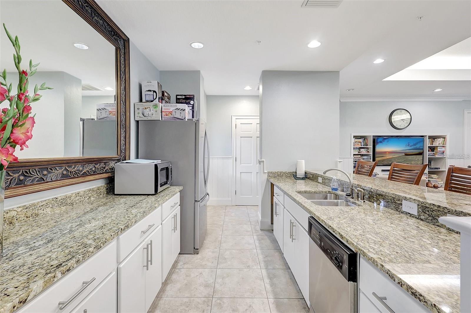5500 BENTGRASS DR #6-301, SARASOTA, FL — photo 39