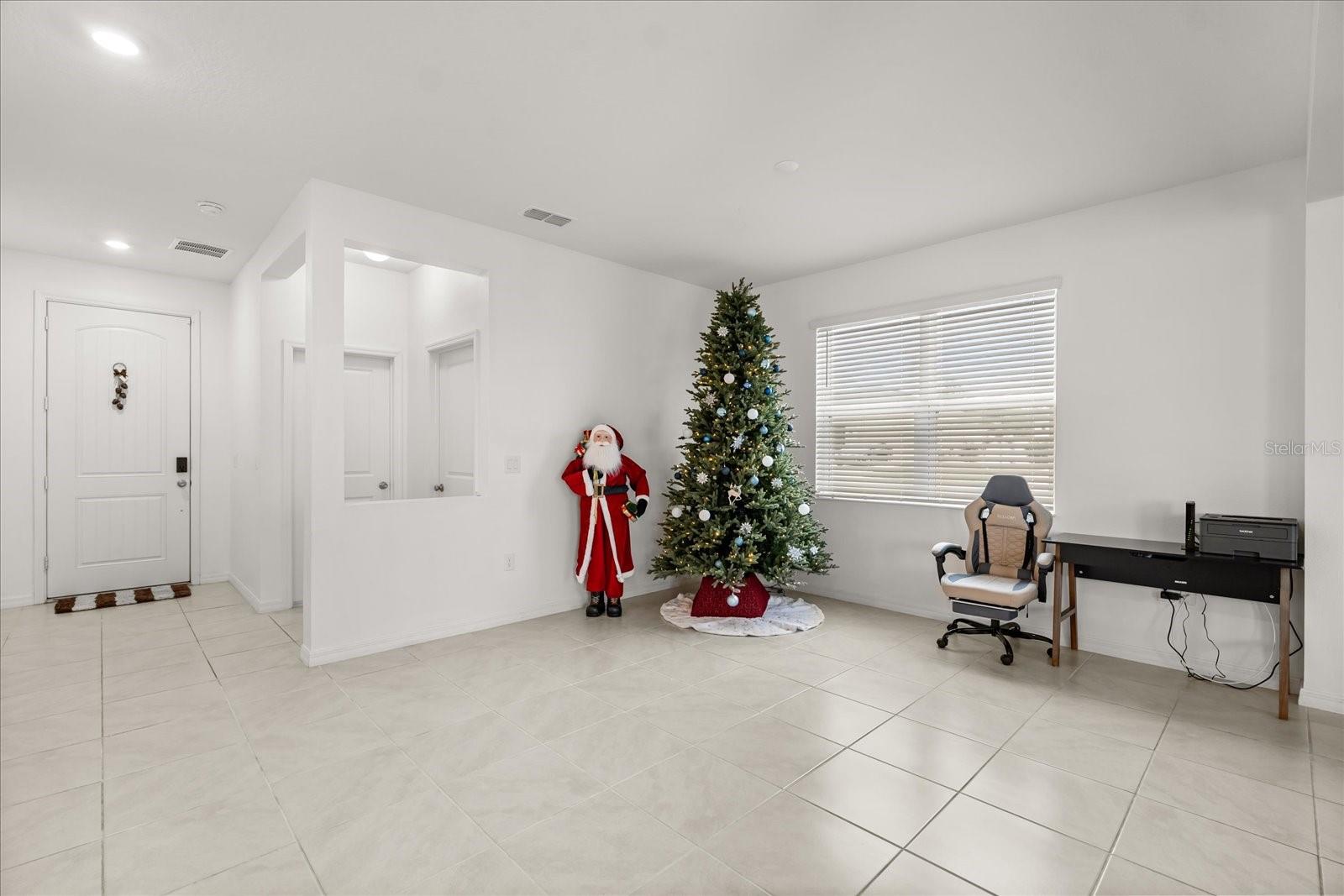 1470 GERANIUM DR, MASCOTTE, FL — photo 17