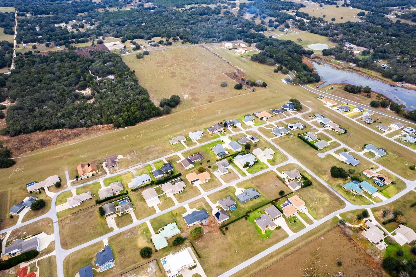 17520 SE 159TH TER, WEIRSDALE, FL — photo 33