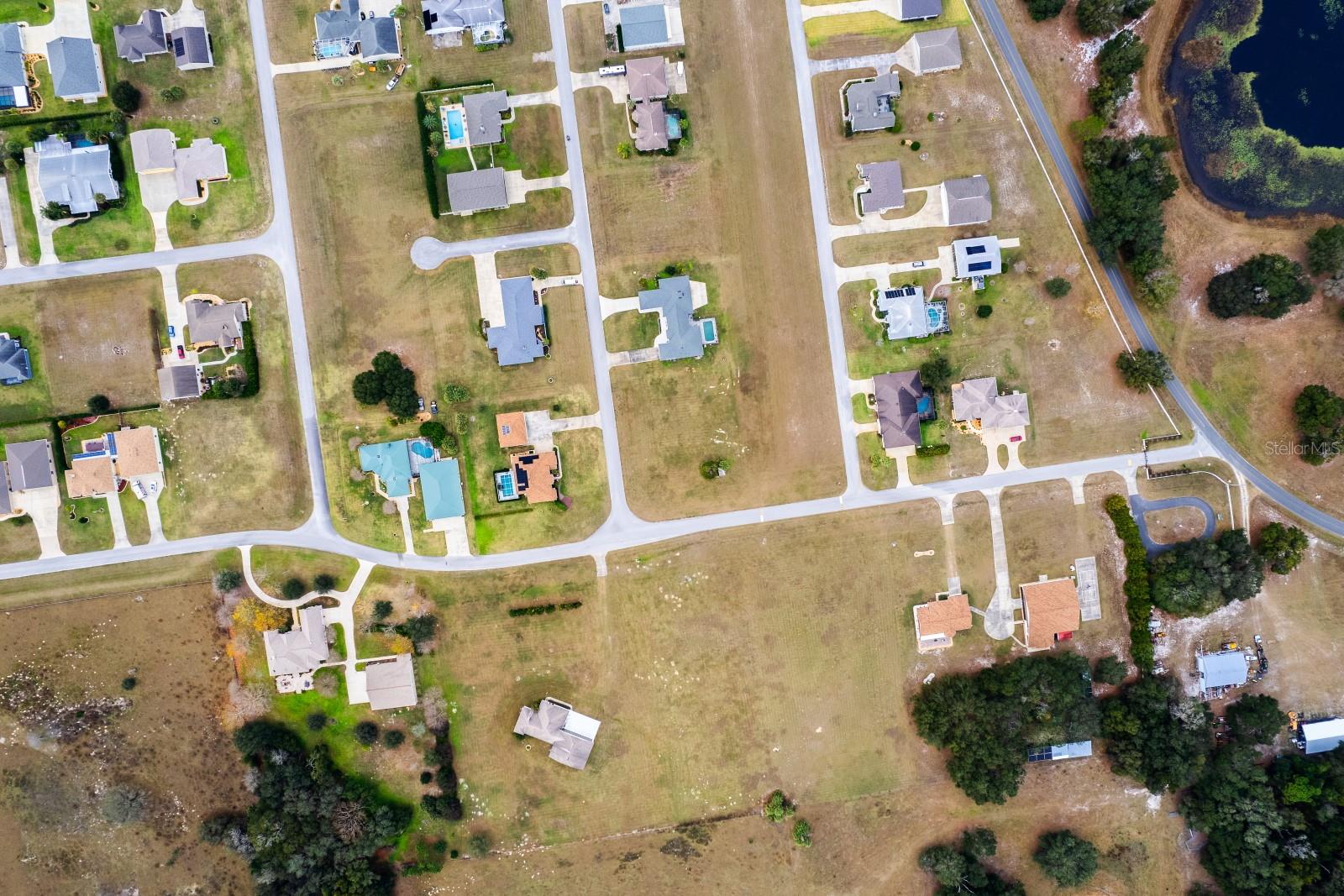 17520 SE 159TH TER, WEIRSDALE, FL — photo 36