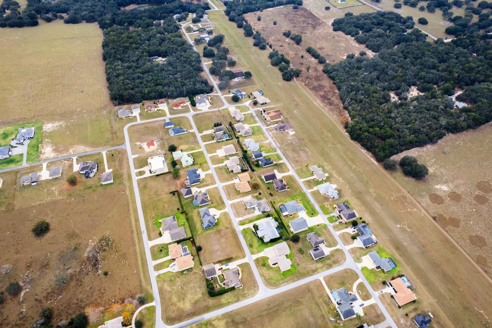 17520 SE 159TH TER, WEIRSDALE, FL — photo 38