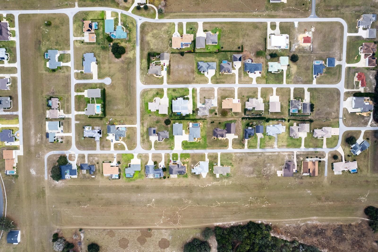 17520 SE 159TH TER, WEIRSDALE, FL — photo 42