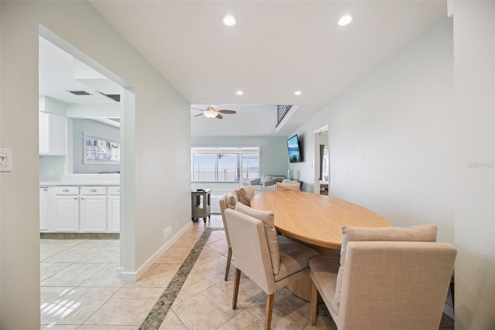 1280 N CROOKED LAKE DR, BABSON PARK, FL — photo 12