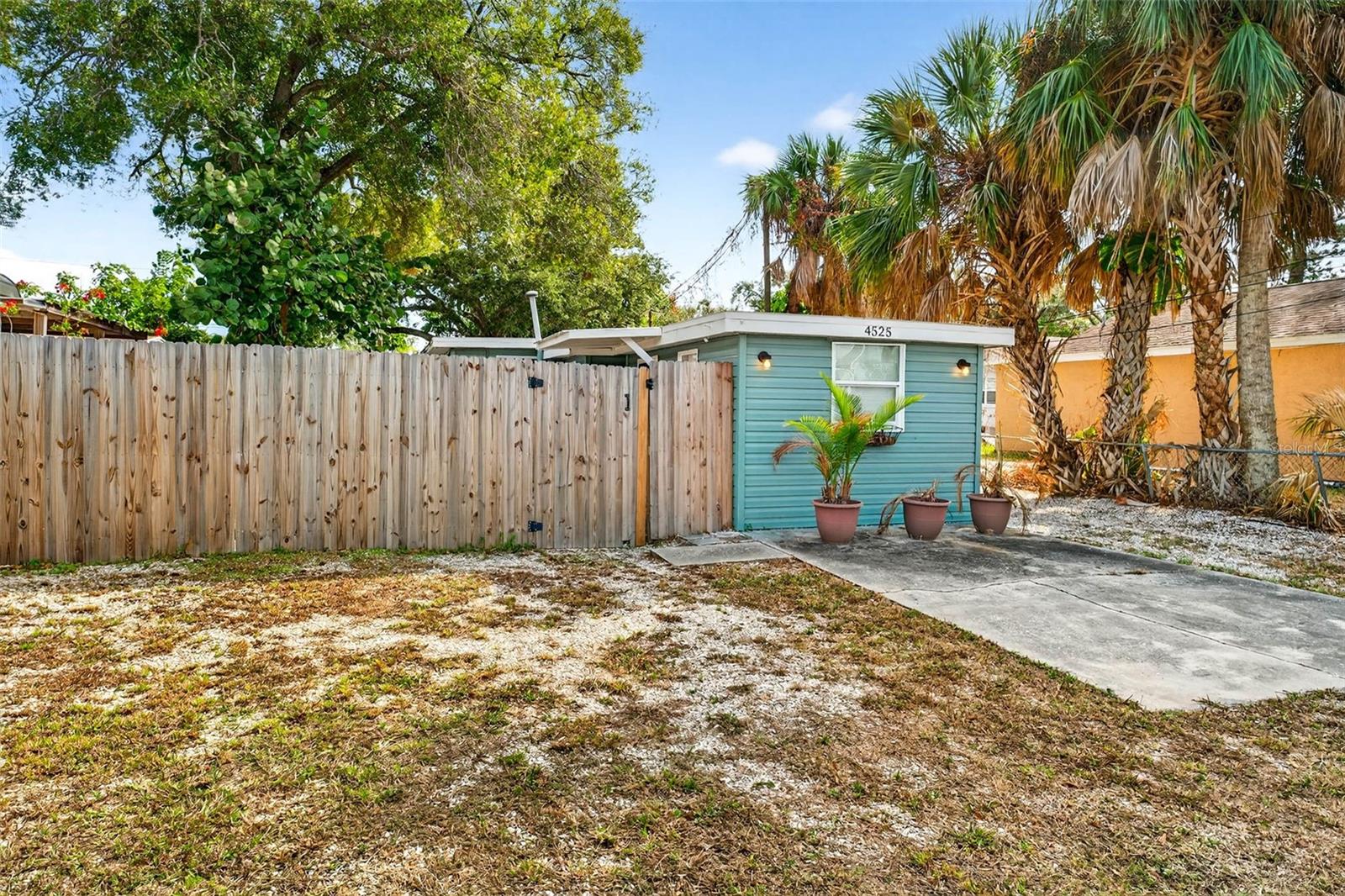 4496 STAR ST N, ST PETERSBURG, FL — photo 29