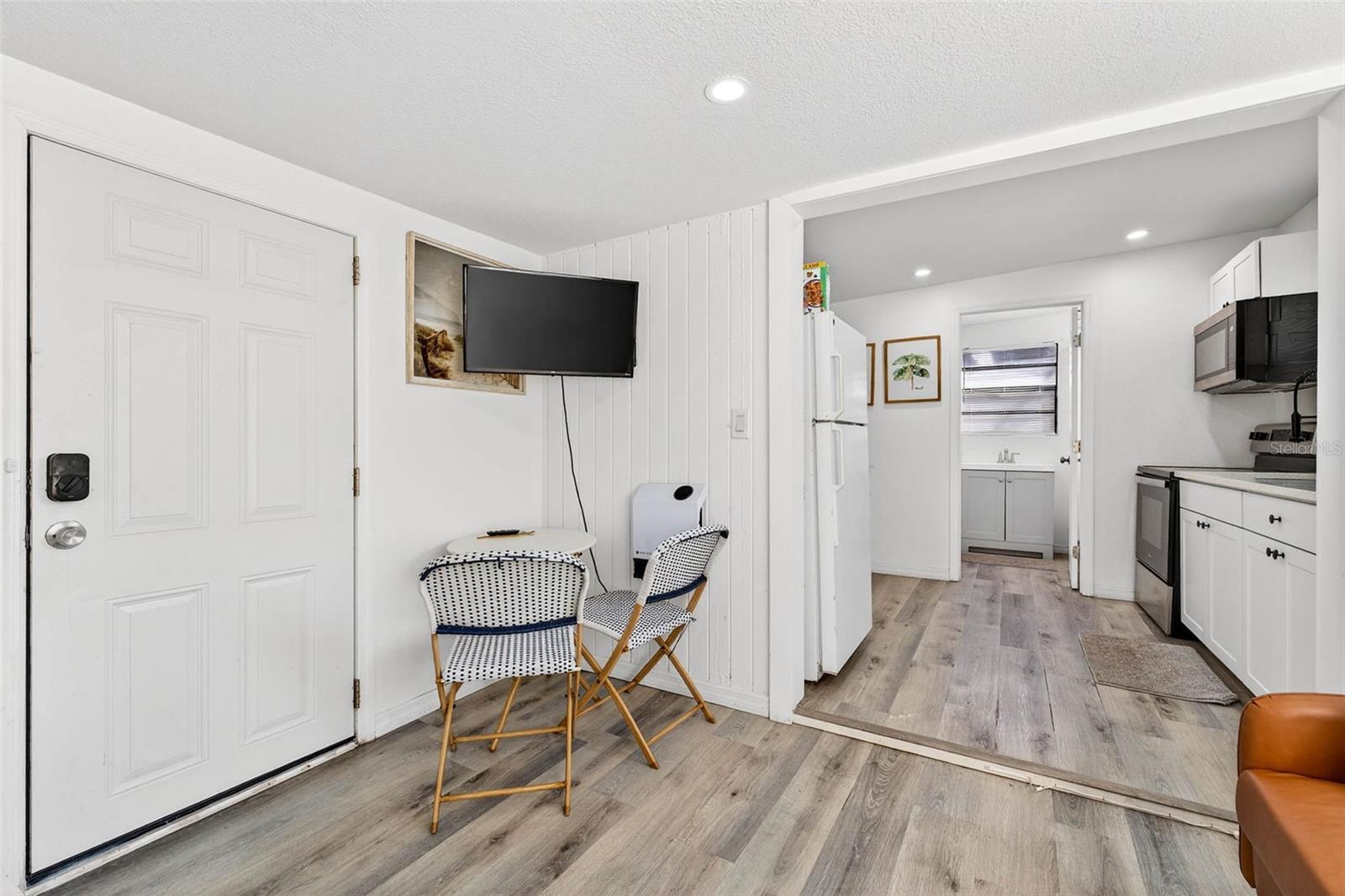 4496 STAR ST N, ST PETERSBURG, FL — photo 32