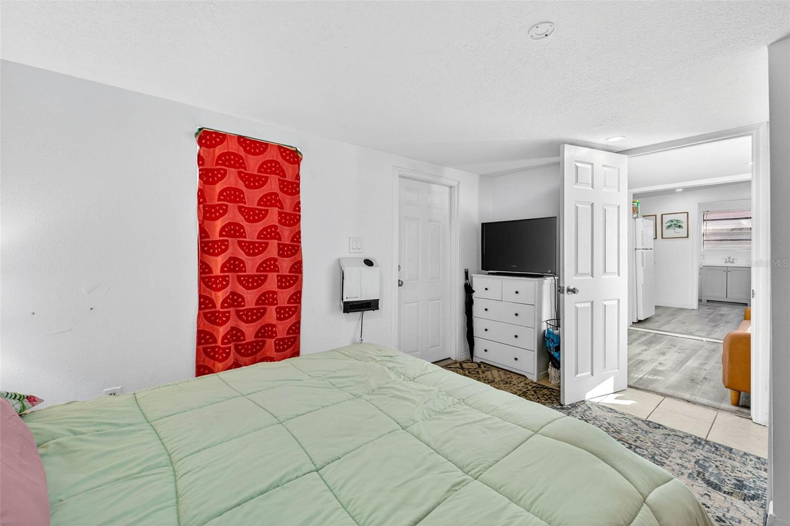 4496 STAR ST N, ST PETERSBURG, FL — photo 46