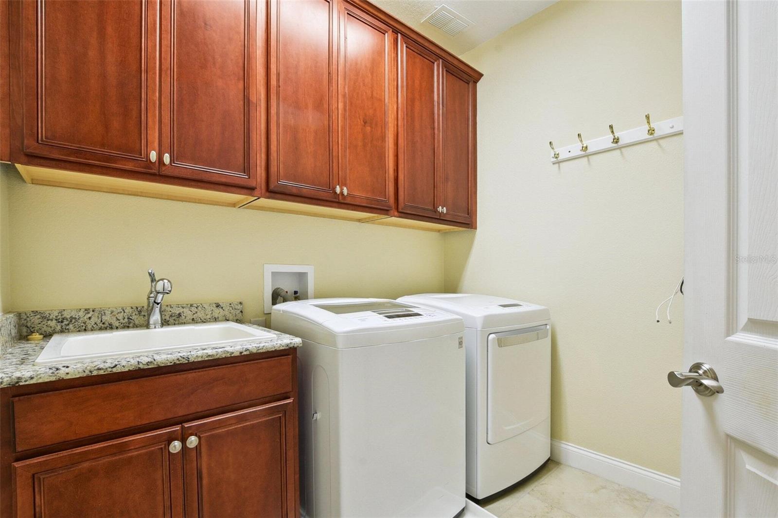 18229 BELLEZZA DR, ORLANDO, FL — photo 13