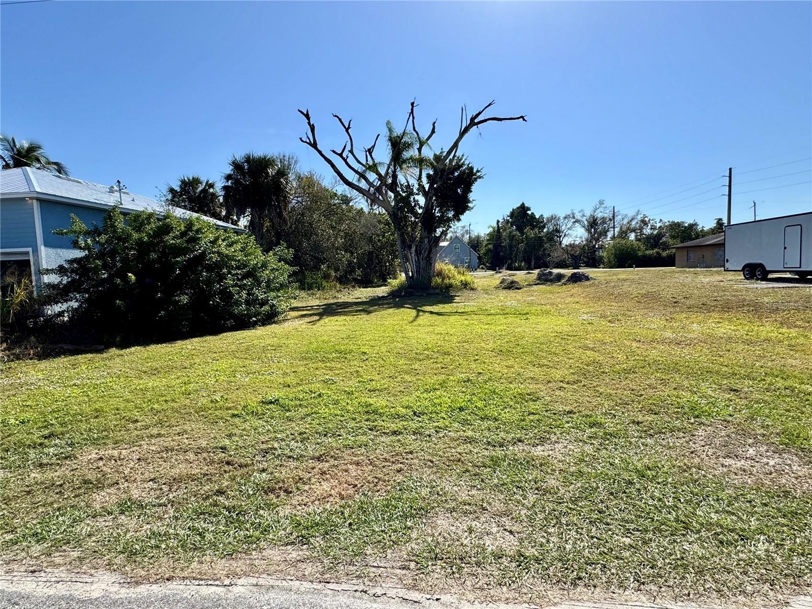 623 FITZHUGH AVE, PUNTA GORDA, FL — photo 2