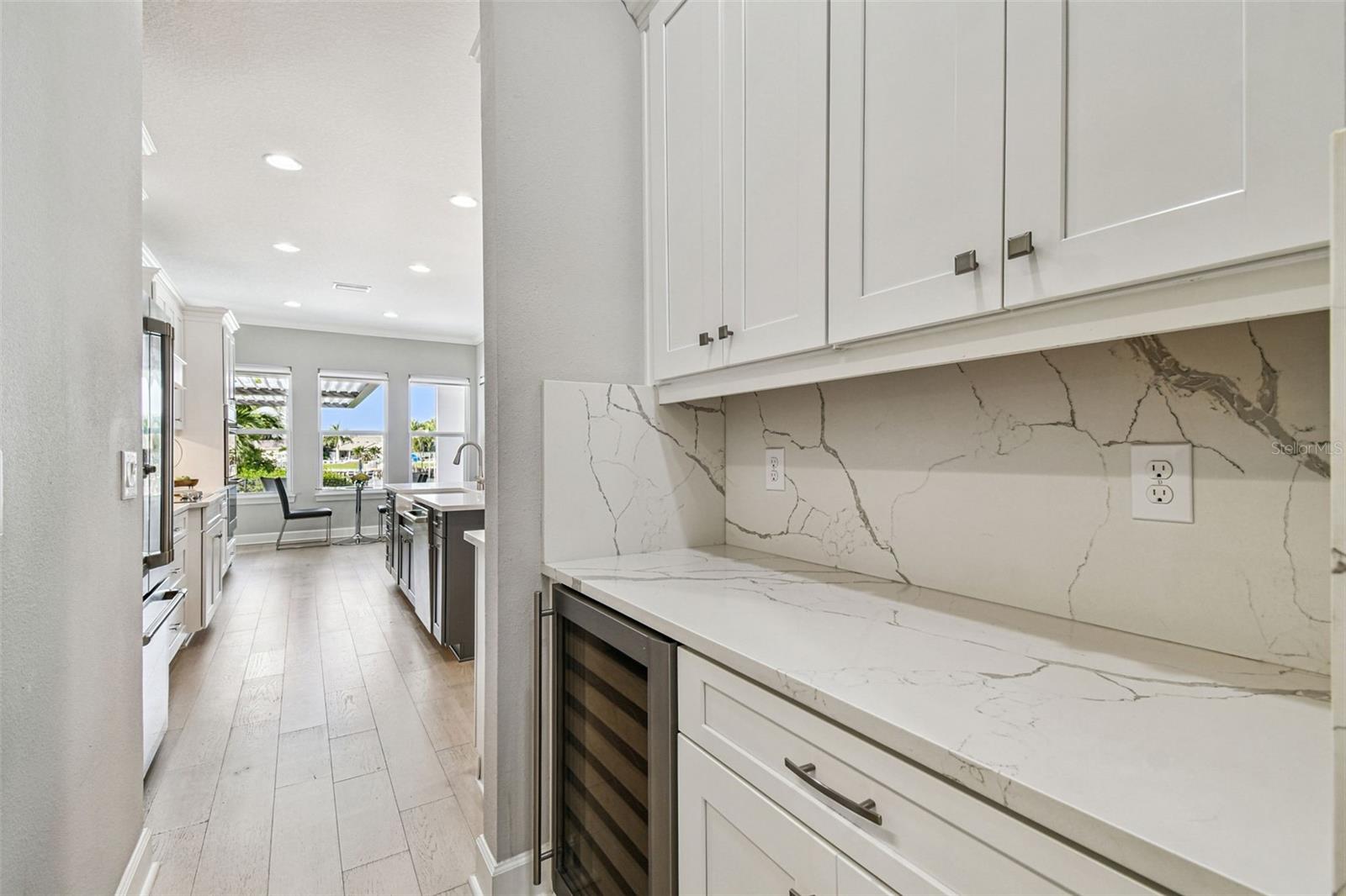 4054 ROCKY SHORES DR, TAMPA, FL — photo 20