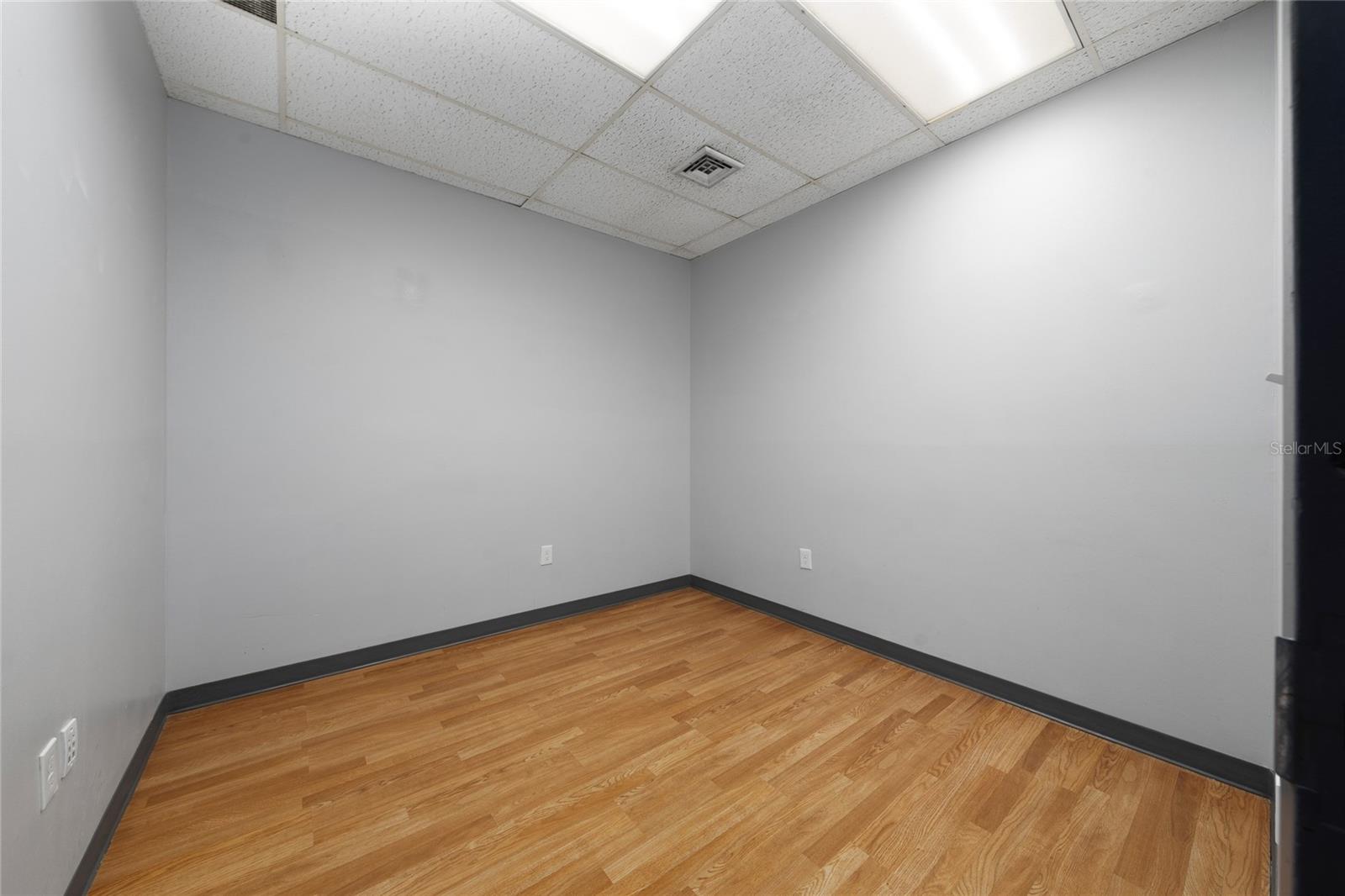 7200 LAKE ELLENOR DR #130, ORLANDO, FL — photo 21