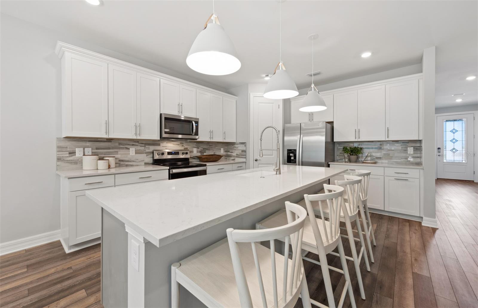 7437 SUMMER CT, SARASOTA, FL — photo 5