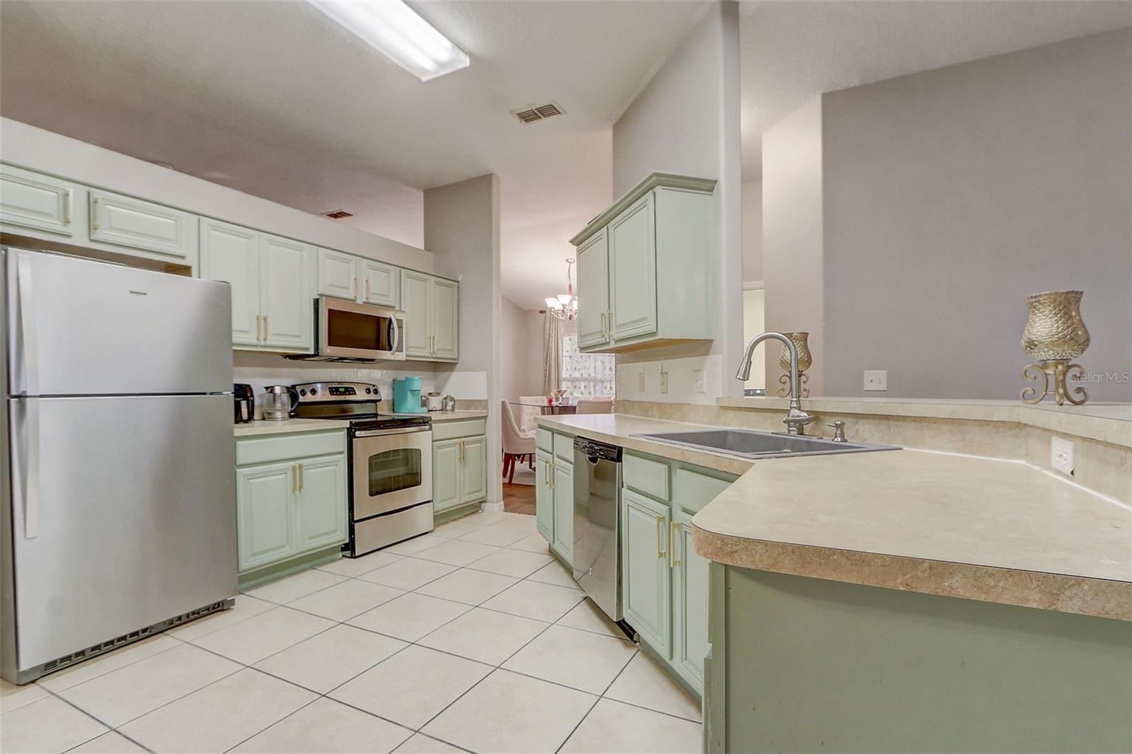 129 COMPASS ROSE DR BRK, GROVELAND, FL — photo 15