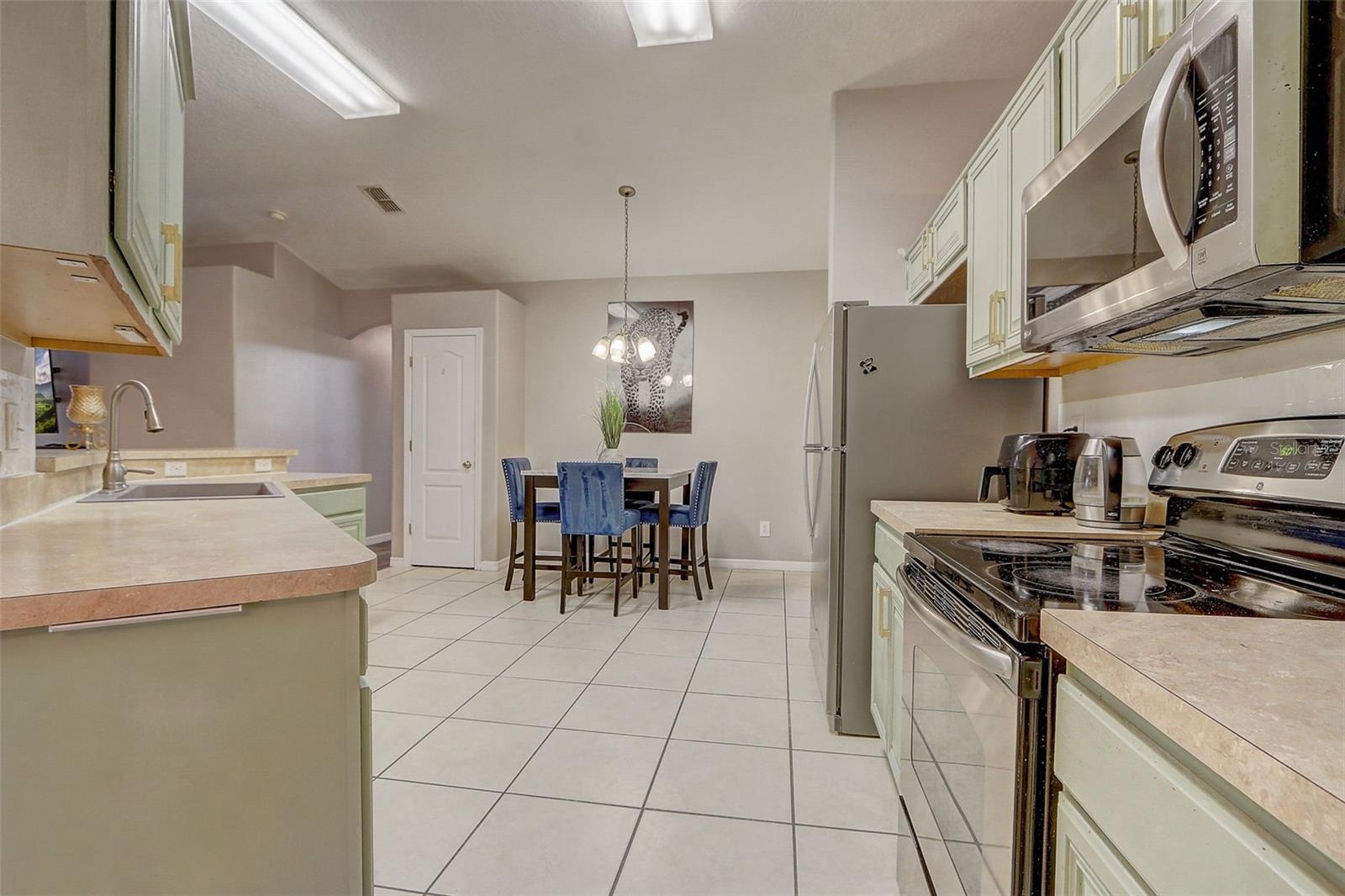 129 COMPASS ROSE DR BRK, GROVELAND, FL — photo 17