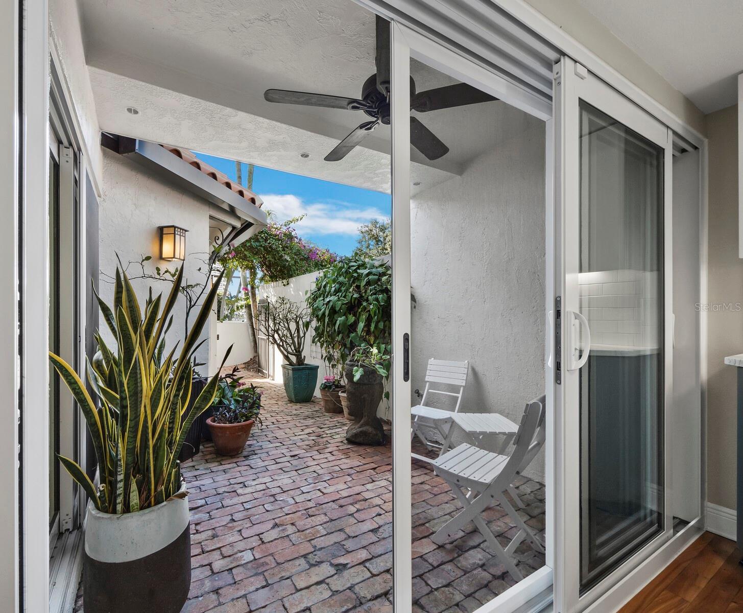 200 COCOANUT AVE #7, SARASOTA, FL — photo 27