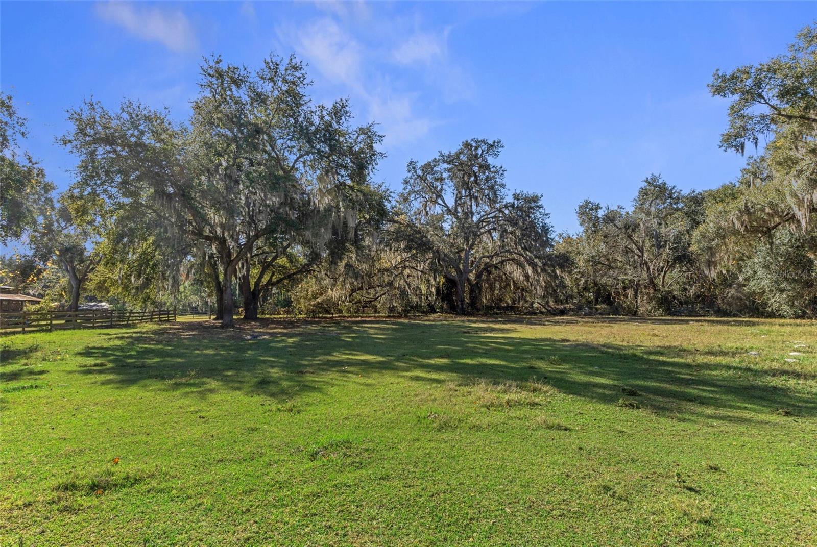 27910 DEBBIE RD, OKAHUMPKA, FL — photo 126