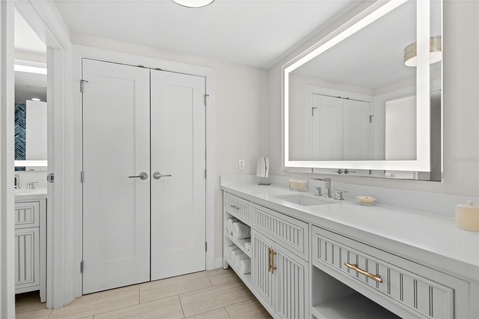 250 SANDS POINT RD #5106, LONGBOAT KEY, FL — photo 12