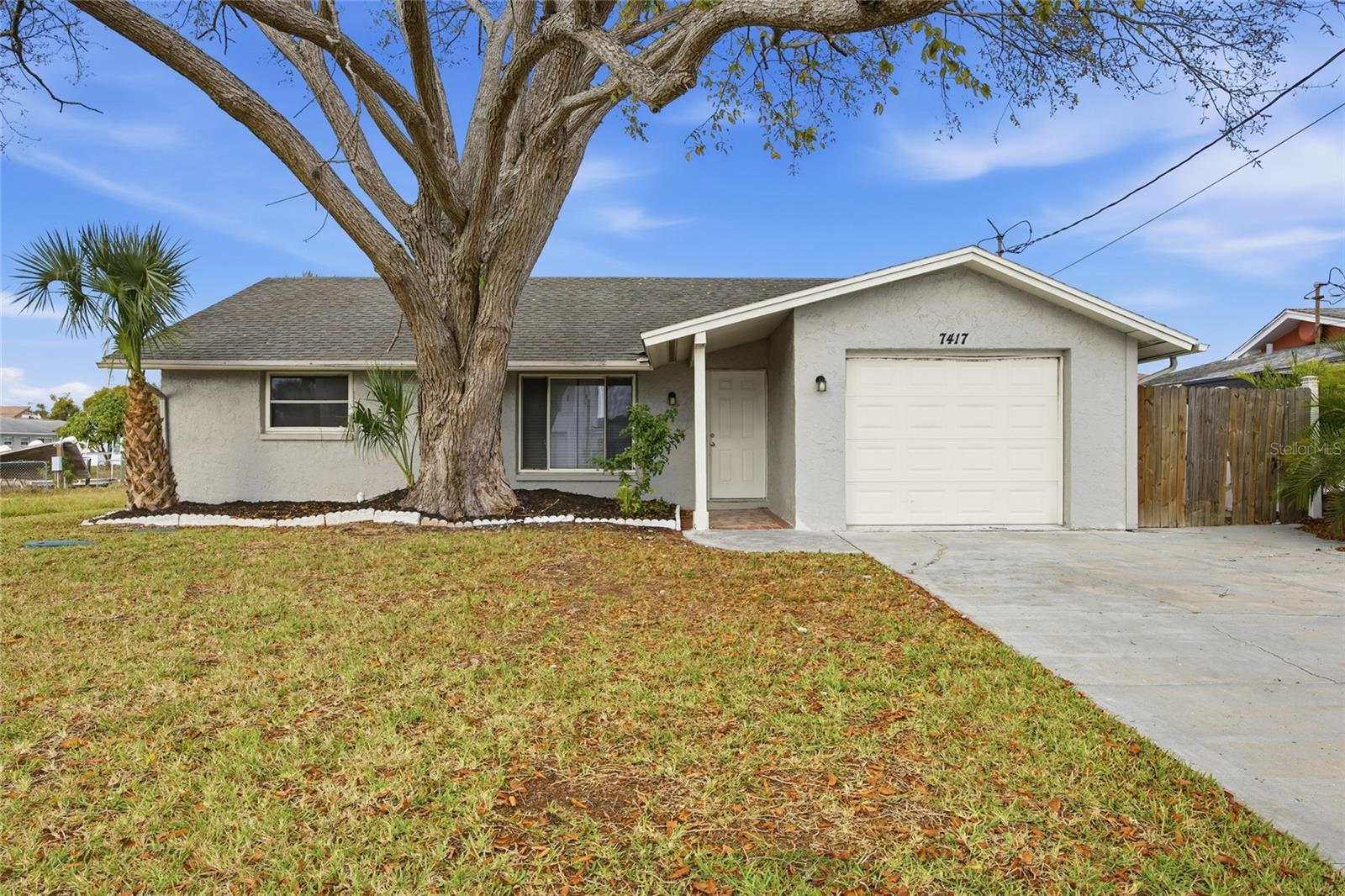 7417 MAKO DR, HUDSON, FL