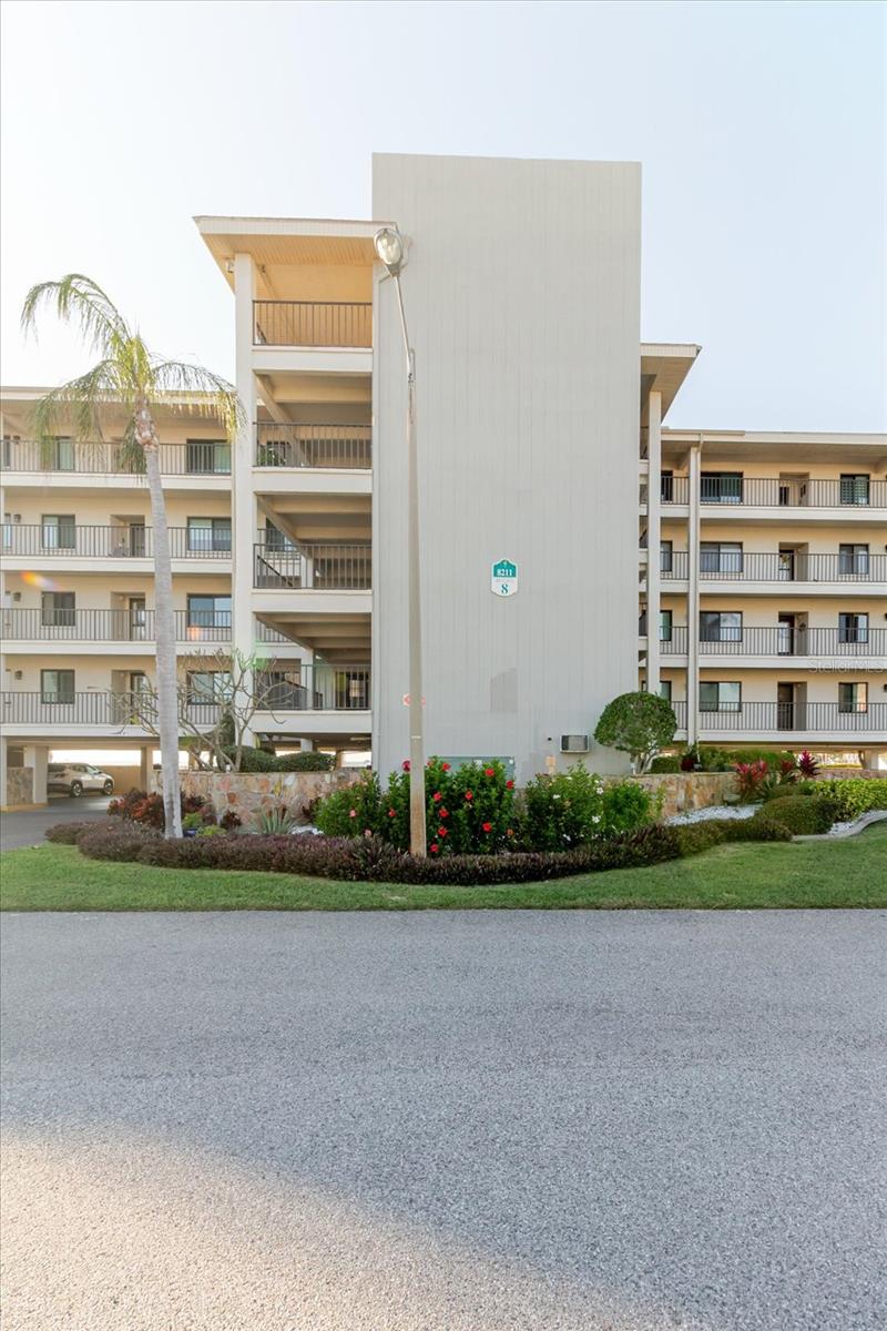 8211 BRENT ST #828, PORT RICHEY, FL — photo 36