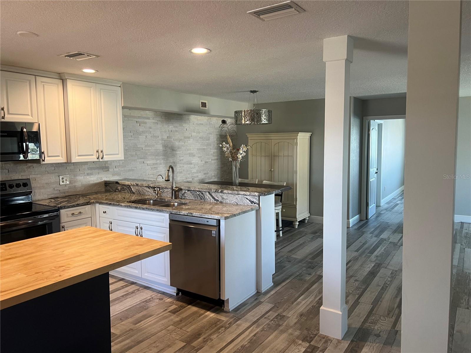 8211 BRENT ST #828, PORT RICHEY, FL — photo 4