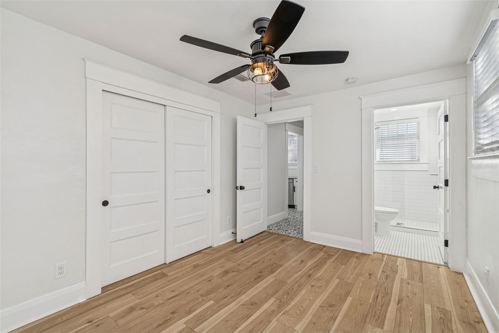 511 E STRATFORD AVE, TAMPA, FL — photo 18