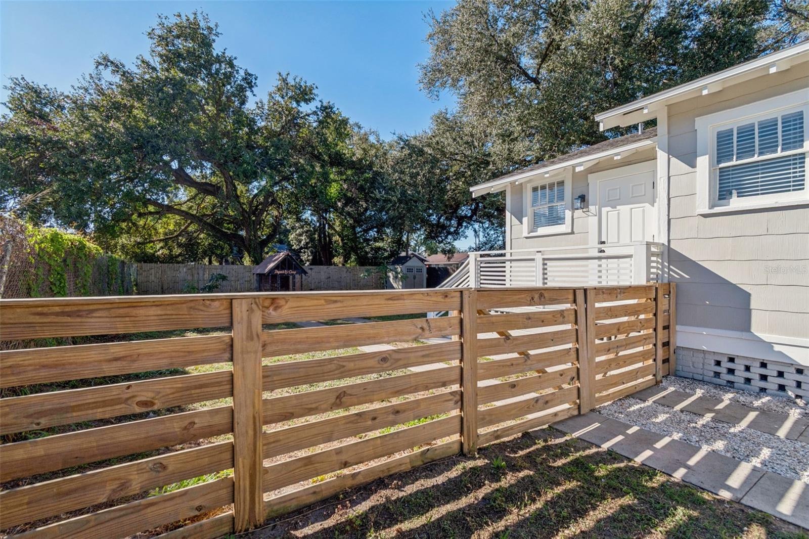 511 E STRATFORD AVE, TAMPA, FL — photo 34