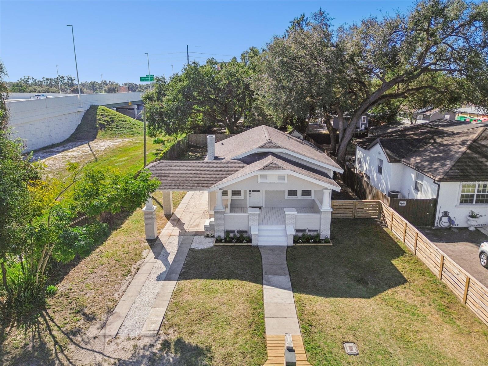 511 E STRATFORD AVE, TAMPA, FL — photo 48