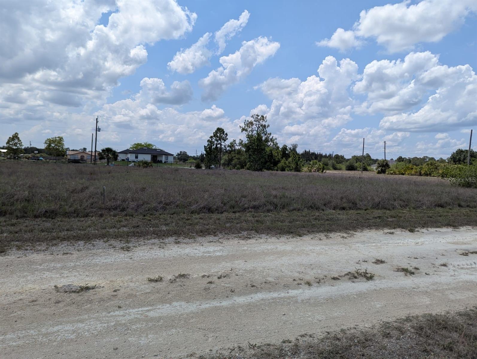 1721 WELLS AVE, LEHIGH ACRES, FL — photo 3