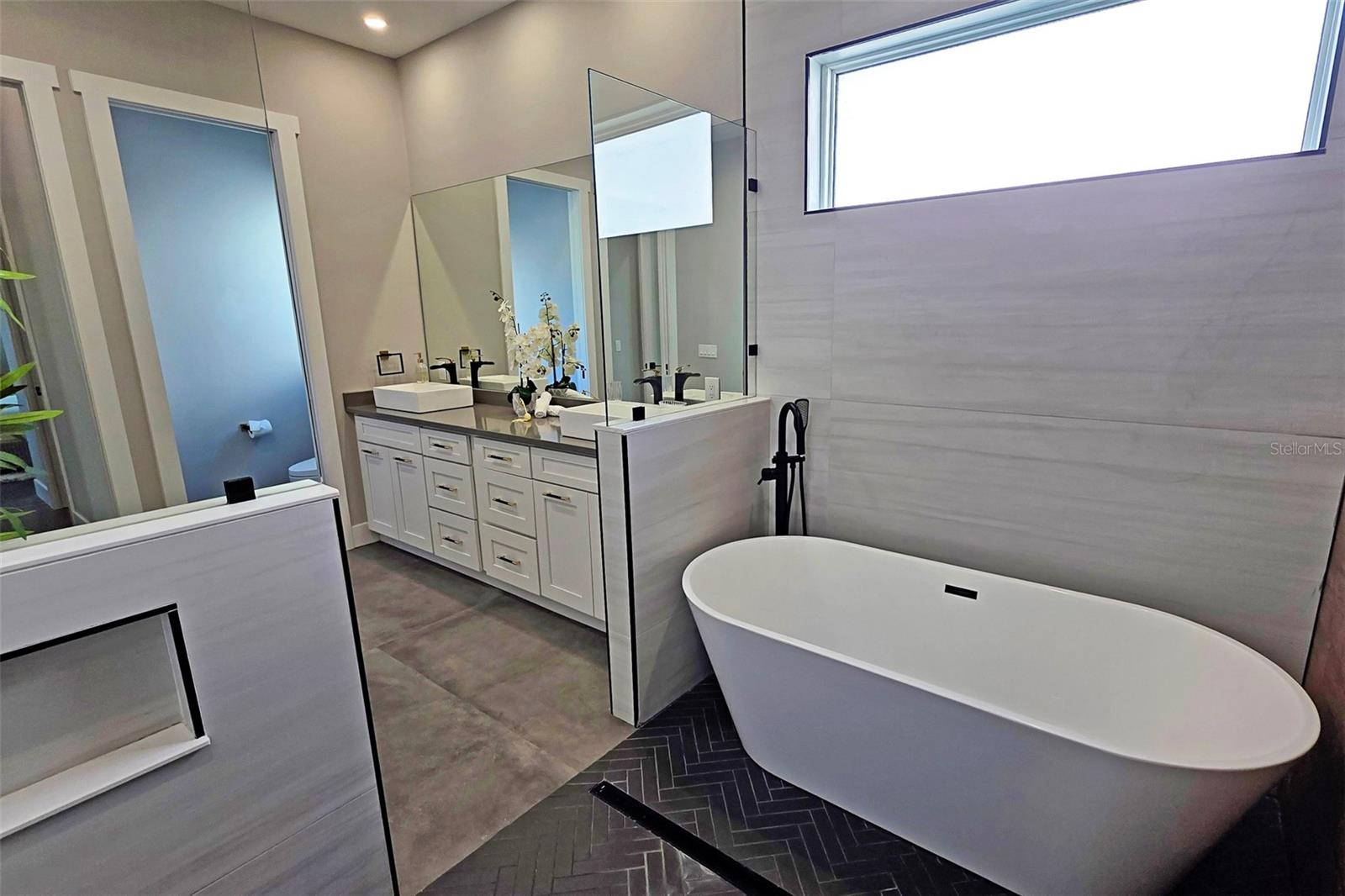 2475 BAY ST, SARASOTA, FL — photo 31