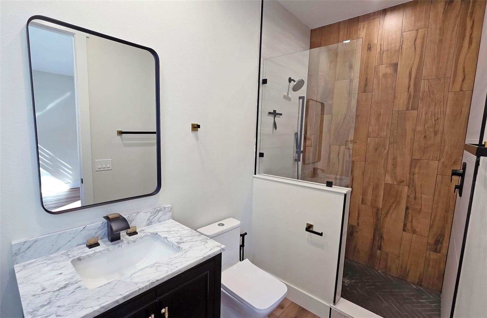 2475 BAY ST, SARASOTA, FL — photo 45