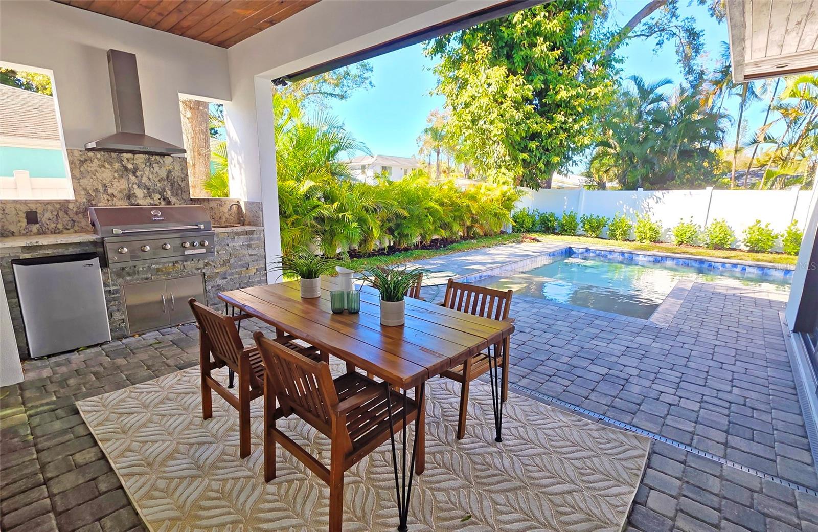 2475 BAY ST, SARASOTA, FL — photo 60
