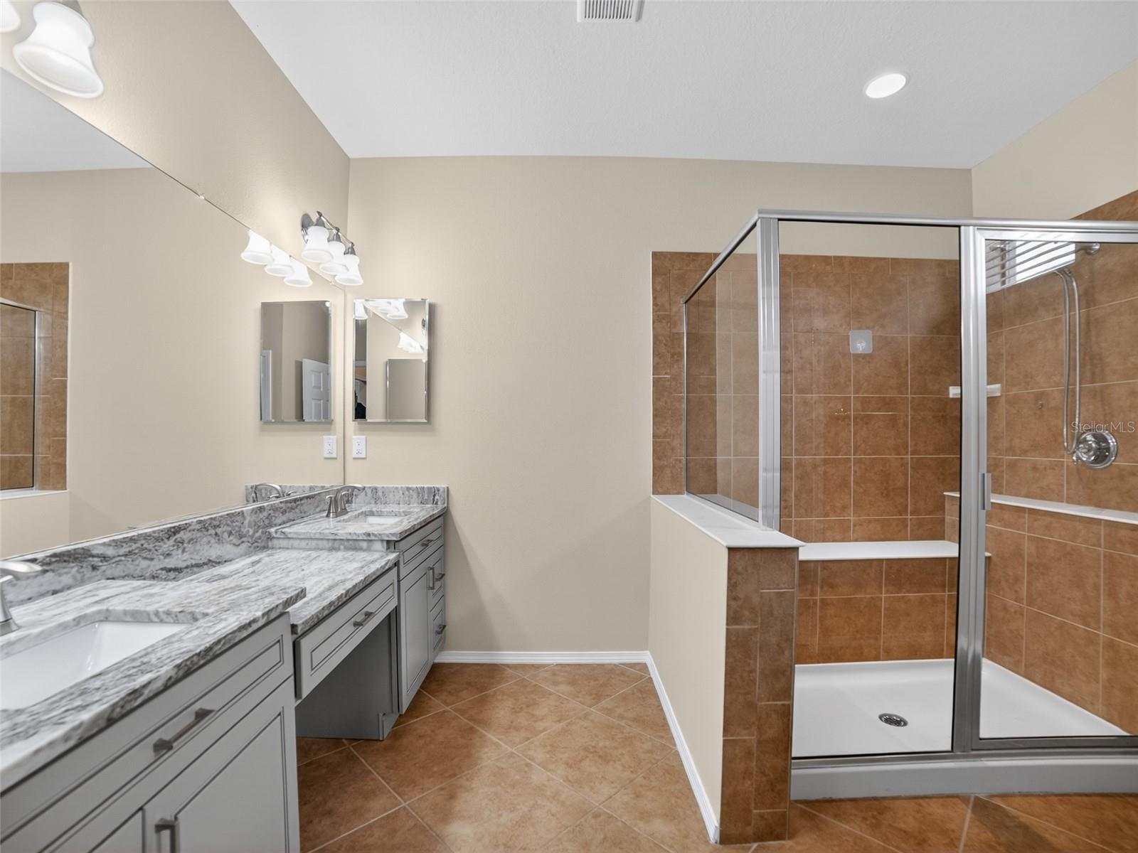 348 CEDAR FALLS DR, APOLLO BEACH, FL — photo 12