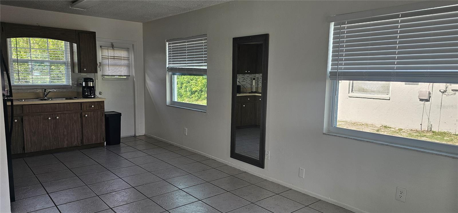 12048 HENLEY AVE #B, PORT CHARLOTTE, FL — photo 4