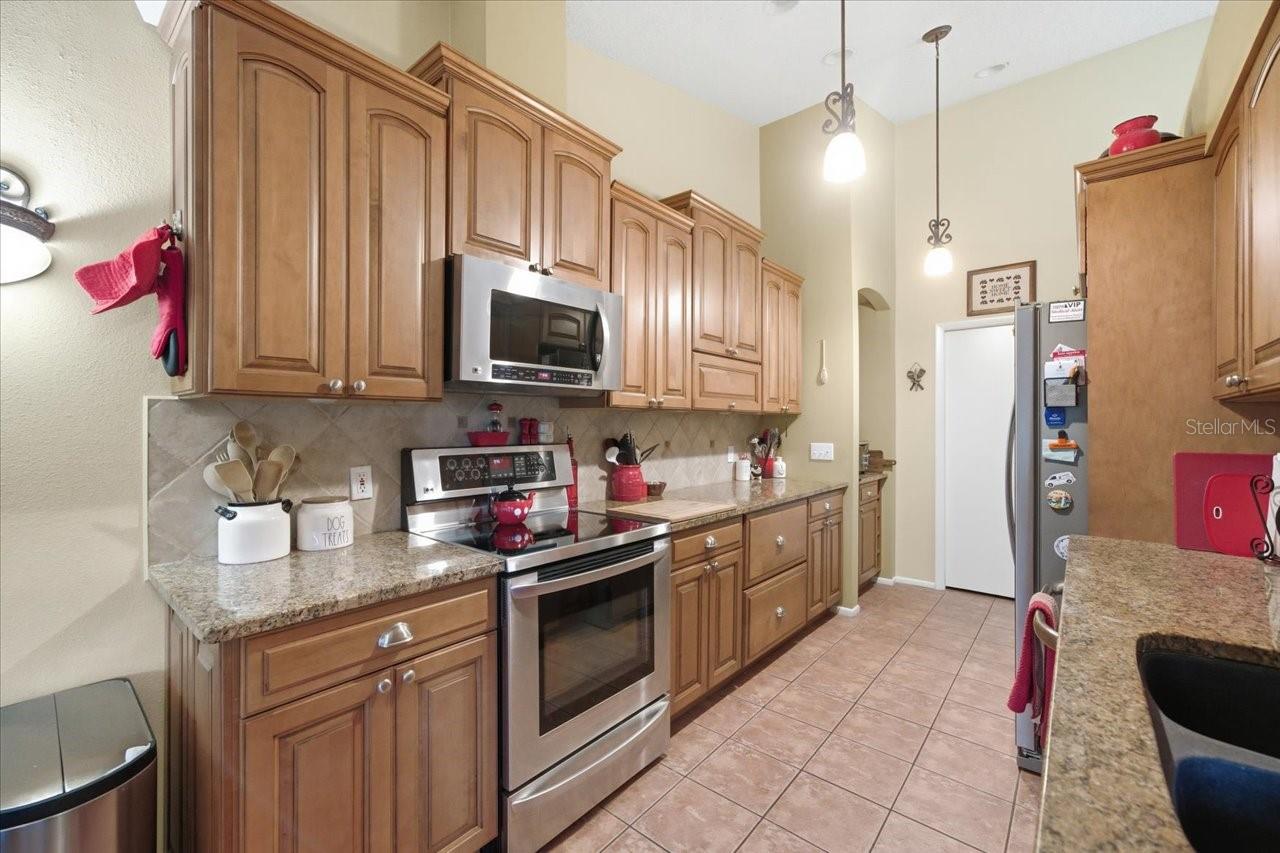 9338 CLEARMEADOW LN, NEW PORT RICHEY, FL — photo 14