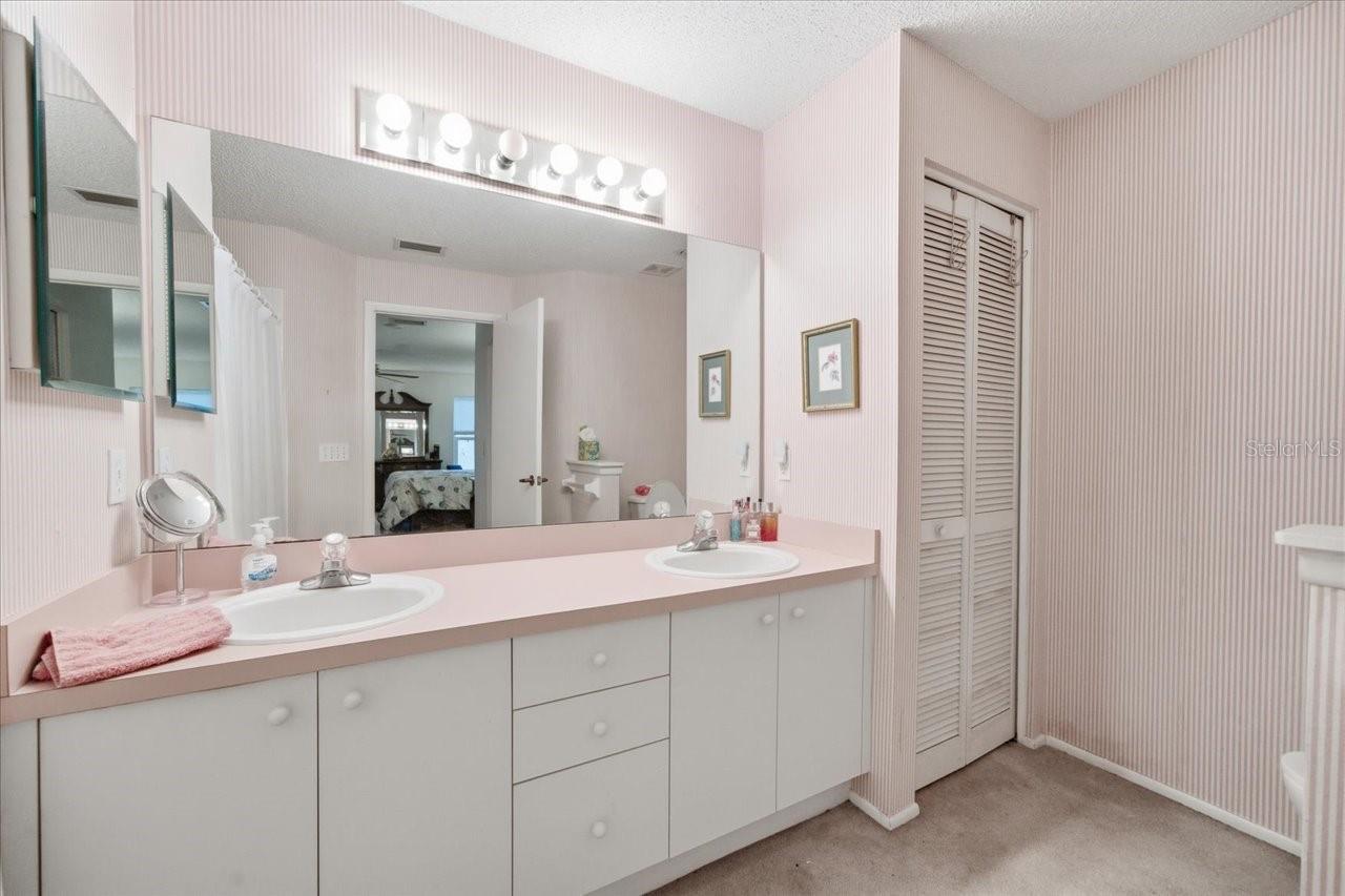 9338 CLEARMEADOW LN, NEW PORT RICHEY, FL — photo 33