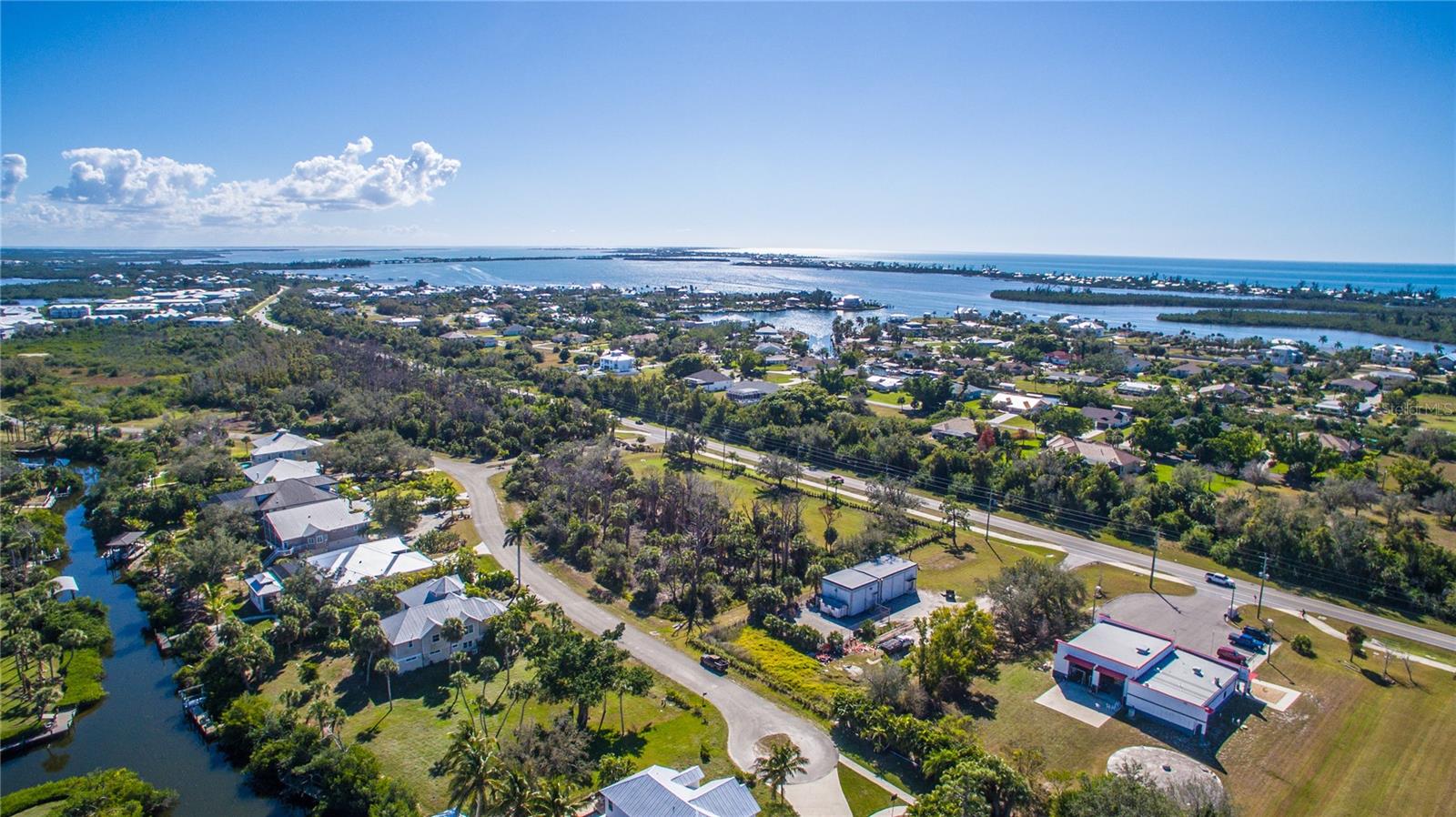 10071 CREEKSIDE DR, PLACIDA, FL — photo 11