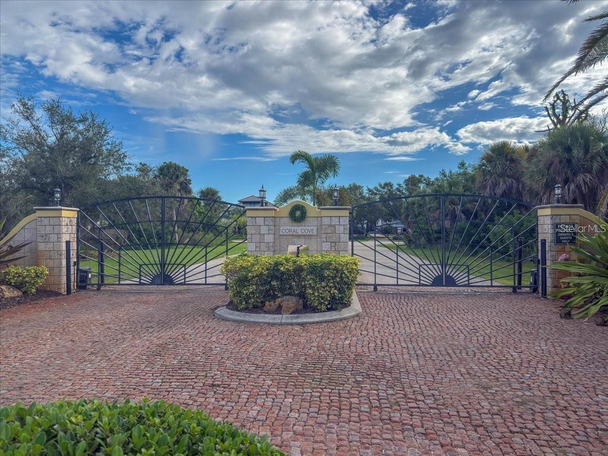 10071 CREEKSIDE DR, PLACIDA, FL — photo 10