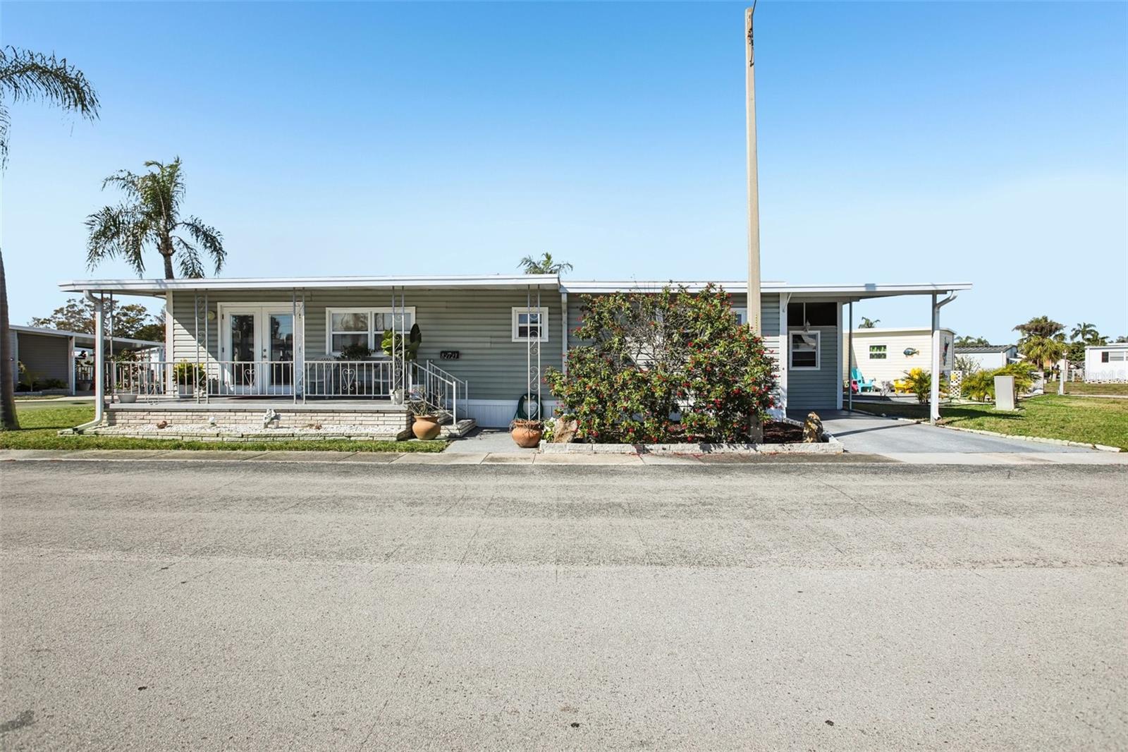 82123 B ST N #123, PINELLAS PARK, FL — photo 2