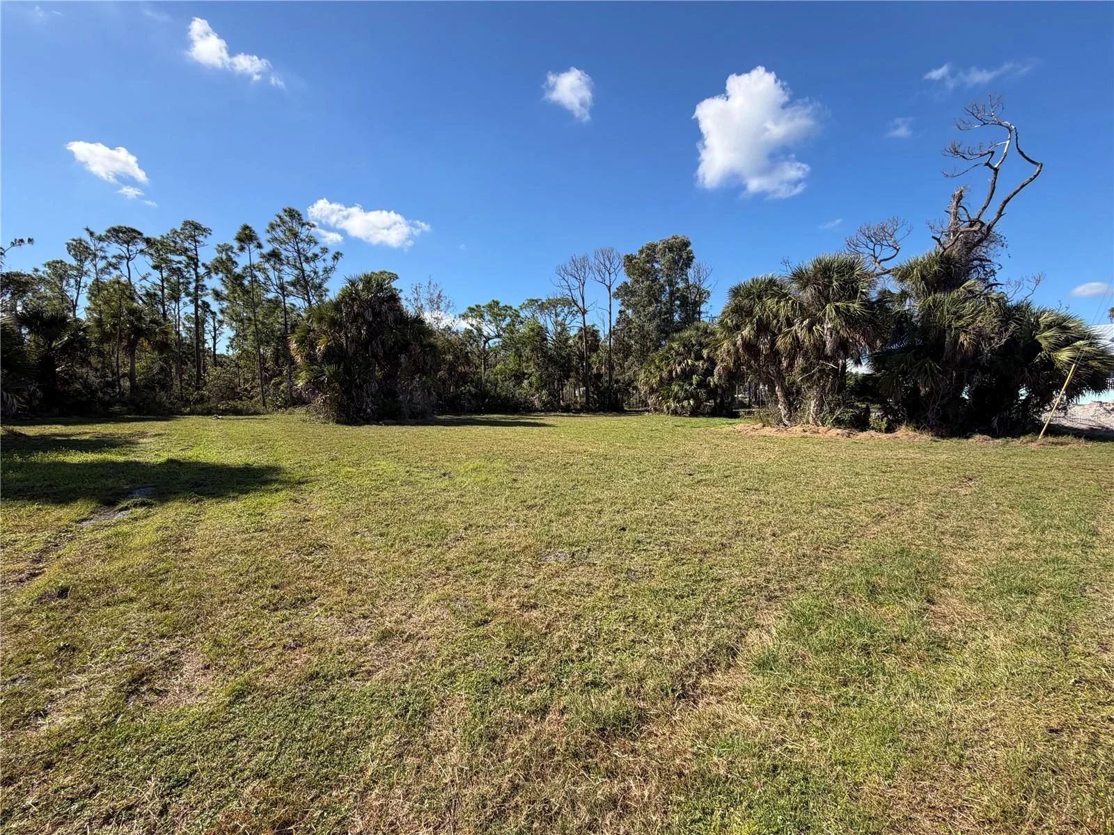 24501 YACHT CLUB BLVD, PUNTA GORDA, FL — photo 4