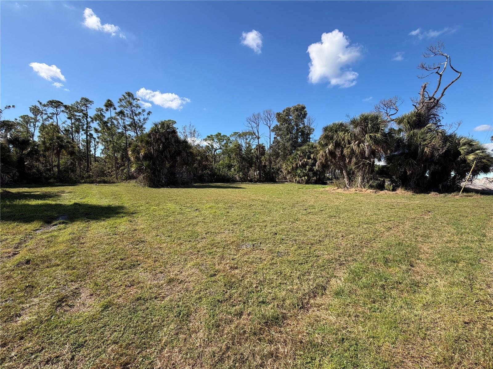 24501 YACHT CLUB BLVD, PUNTA GORDA, FL — photo 3