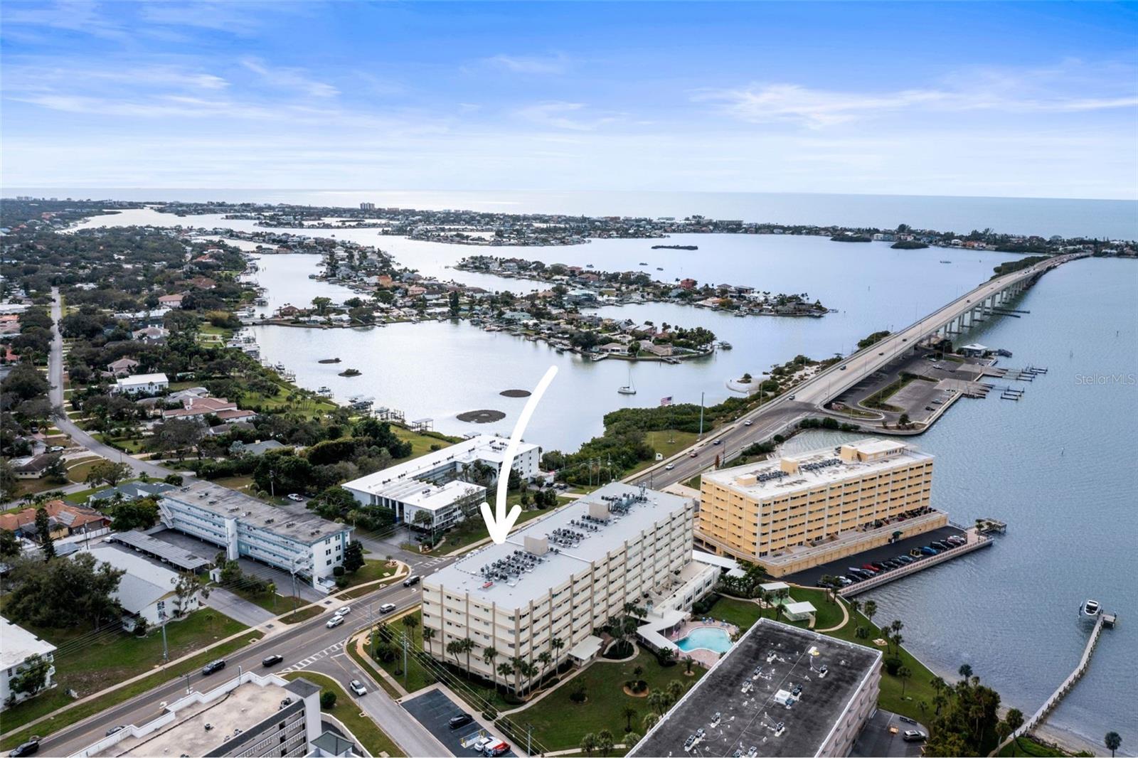 100 BLUFF VIEW DR #609A, BELLEAIR BLUFFS, FL — photo 2