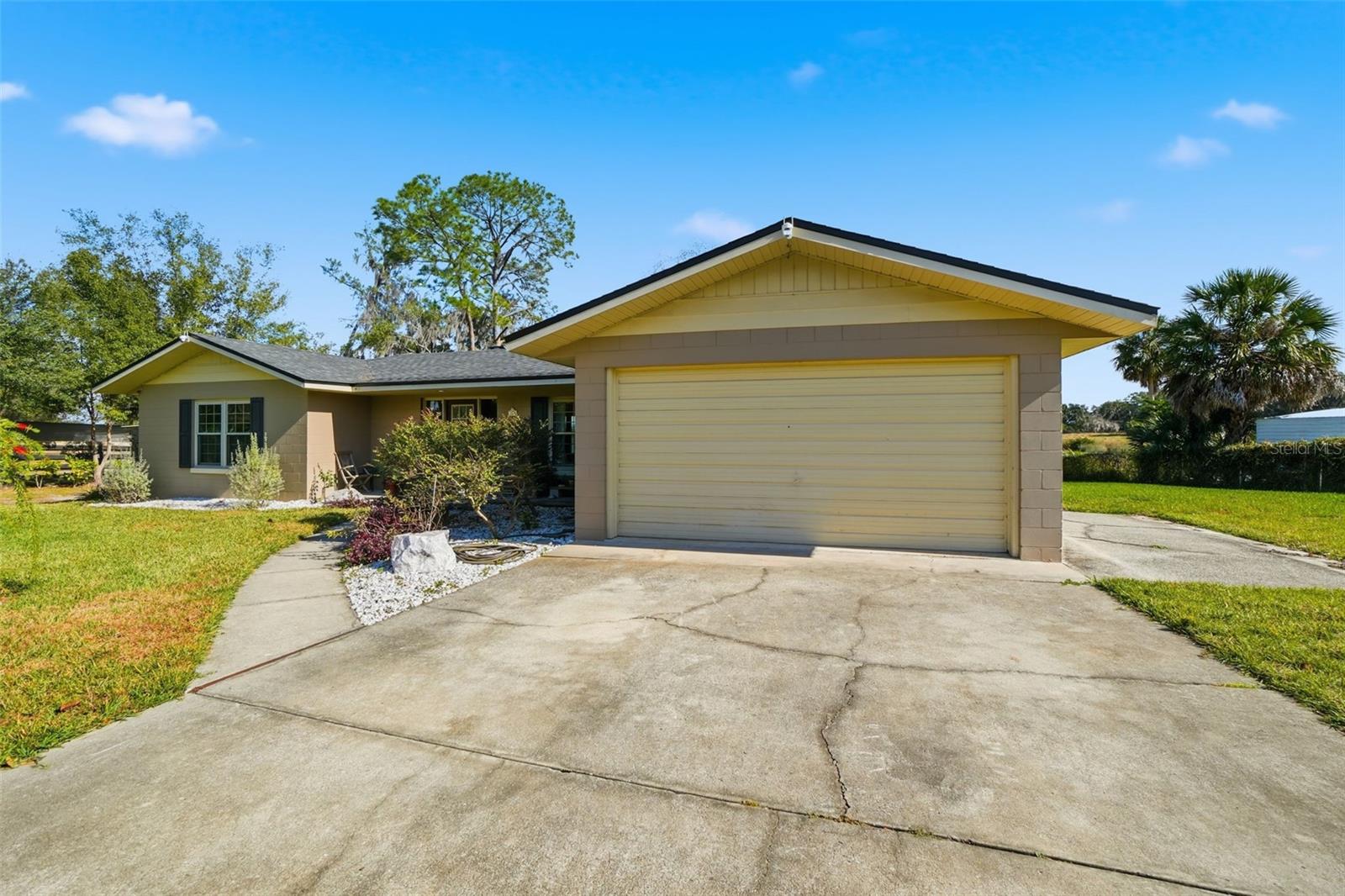 40700 LONG ISLAND DR, UMATILLA, FL — photo 7