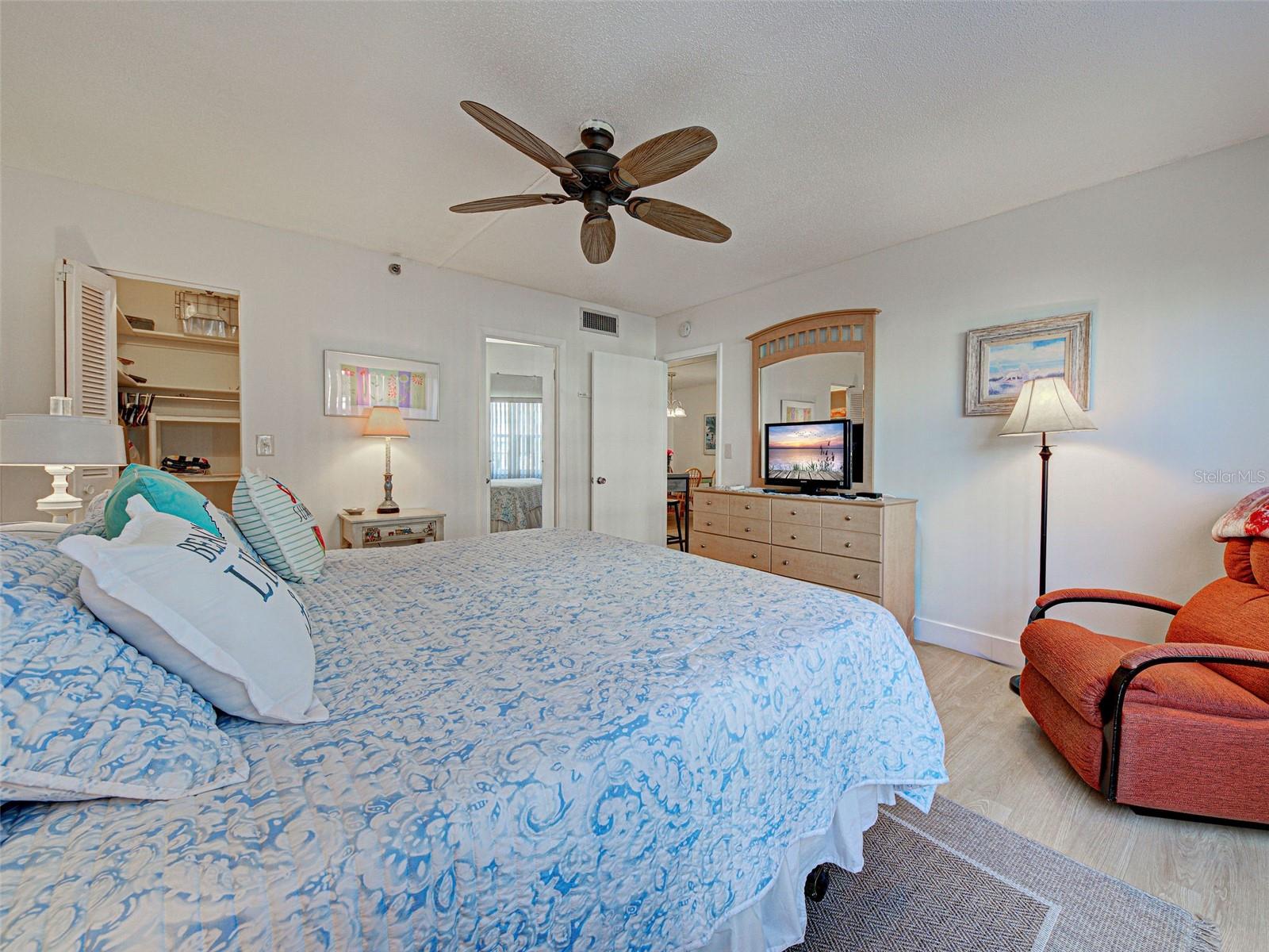 232 SAINT AUGUSTINE AVE #105, VENICE, FL — photo 21