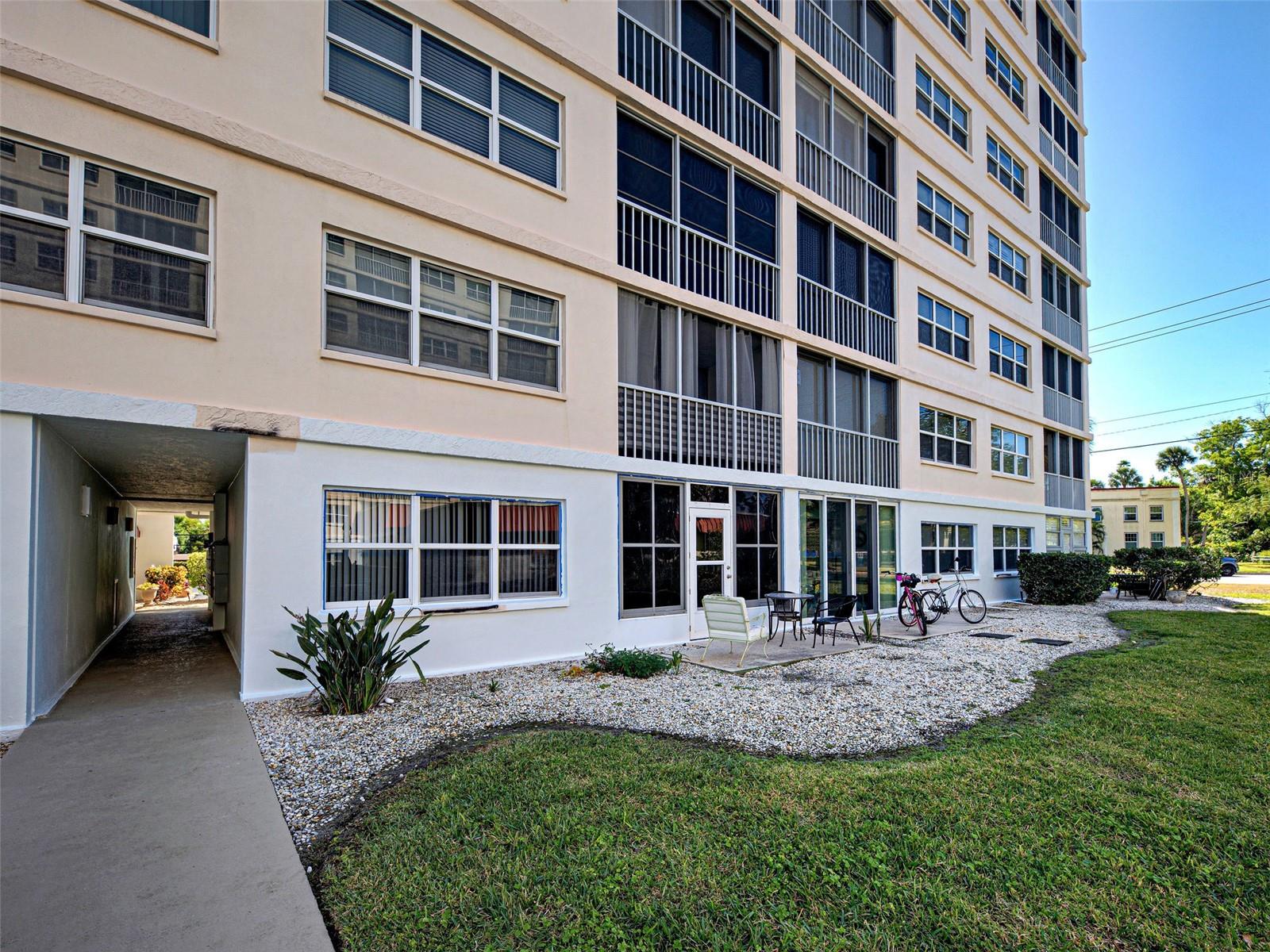 232 SAINT AUGUSTINE AVE #105, VENICE, FL — photo 27