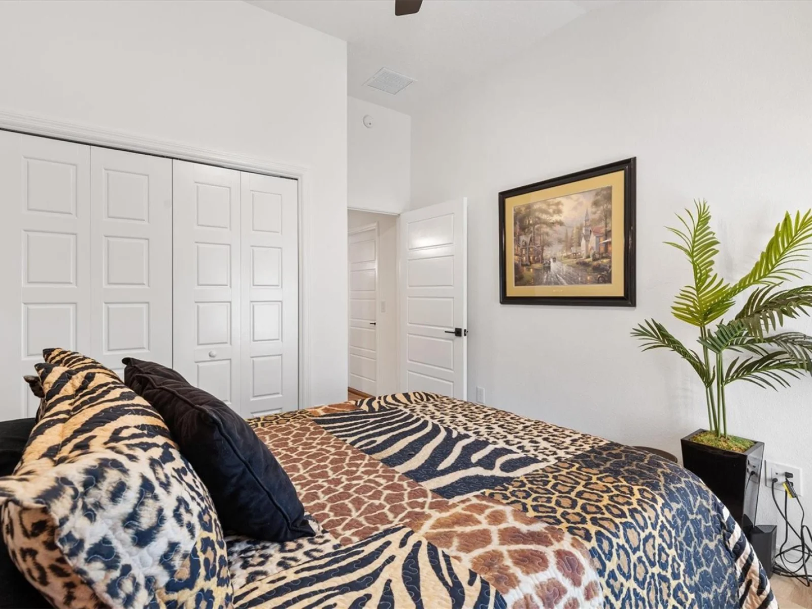 7004 MINCHEW CIR, THE VILLAGES, FL — photo 39