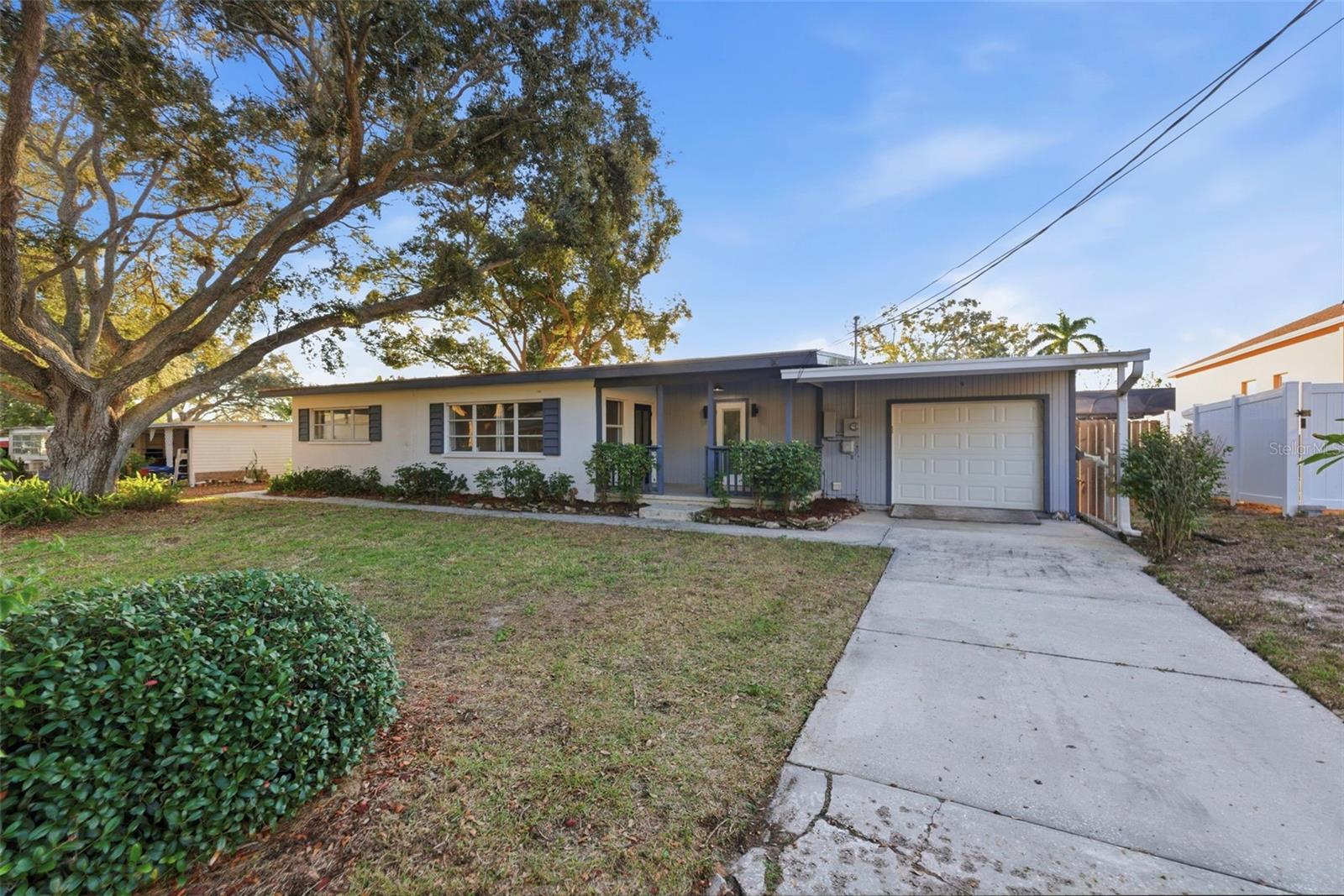 7198 121ST WAY, SEMINOLE, FL — photo 2