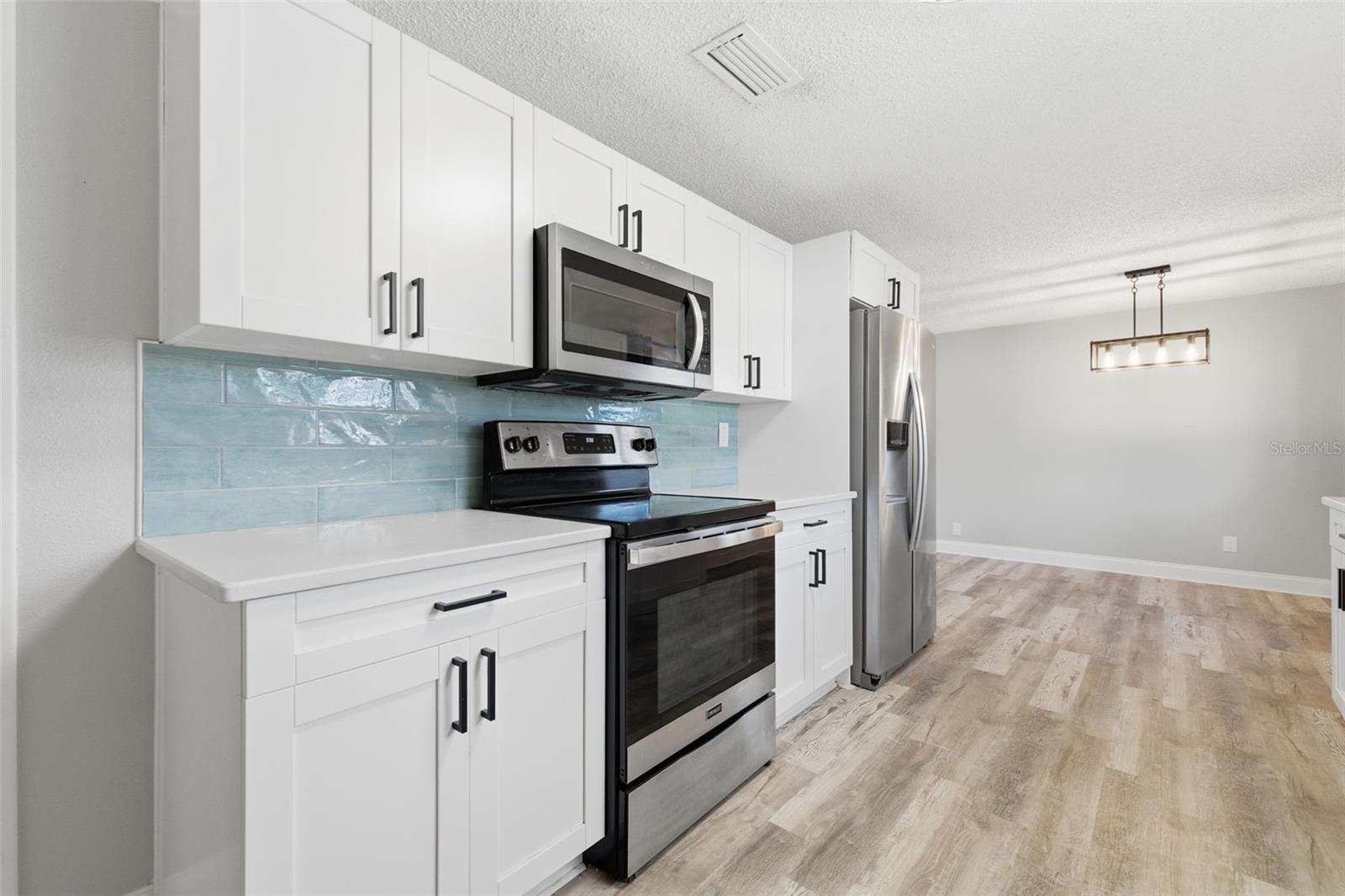 7198 121ST WAY, SEMINOLE, FL — photo 11